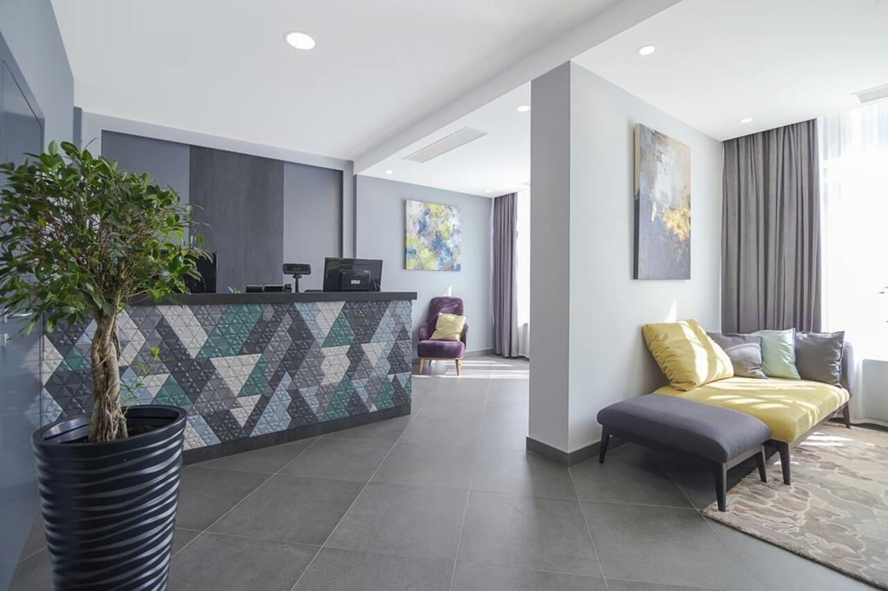 Favor Sport Hotel Kiev Buitenkant foto