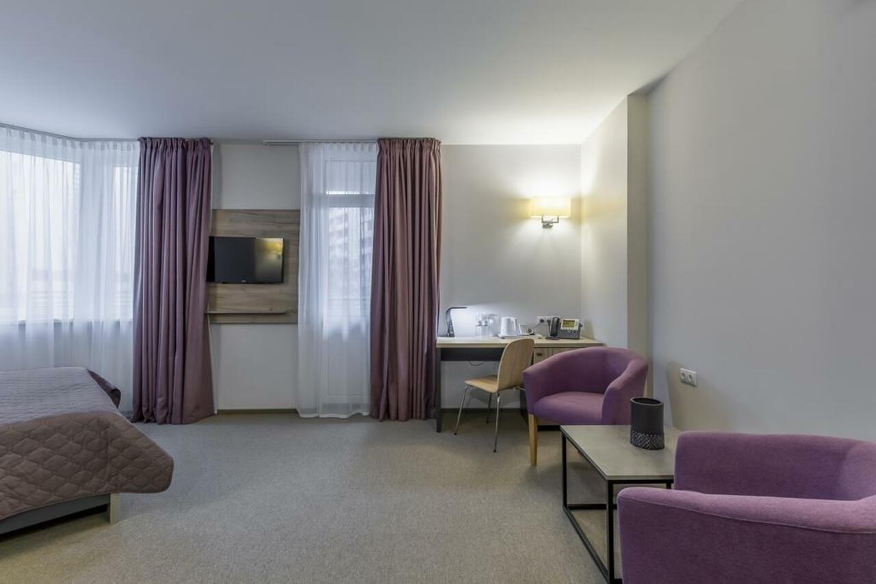 Favor Sport Hotel Kiev Buitenkant foto