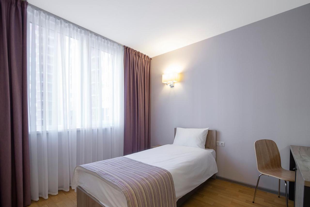 Favor Sport Hotel Kiev Buitenkant foto