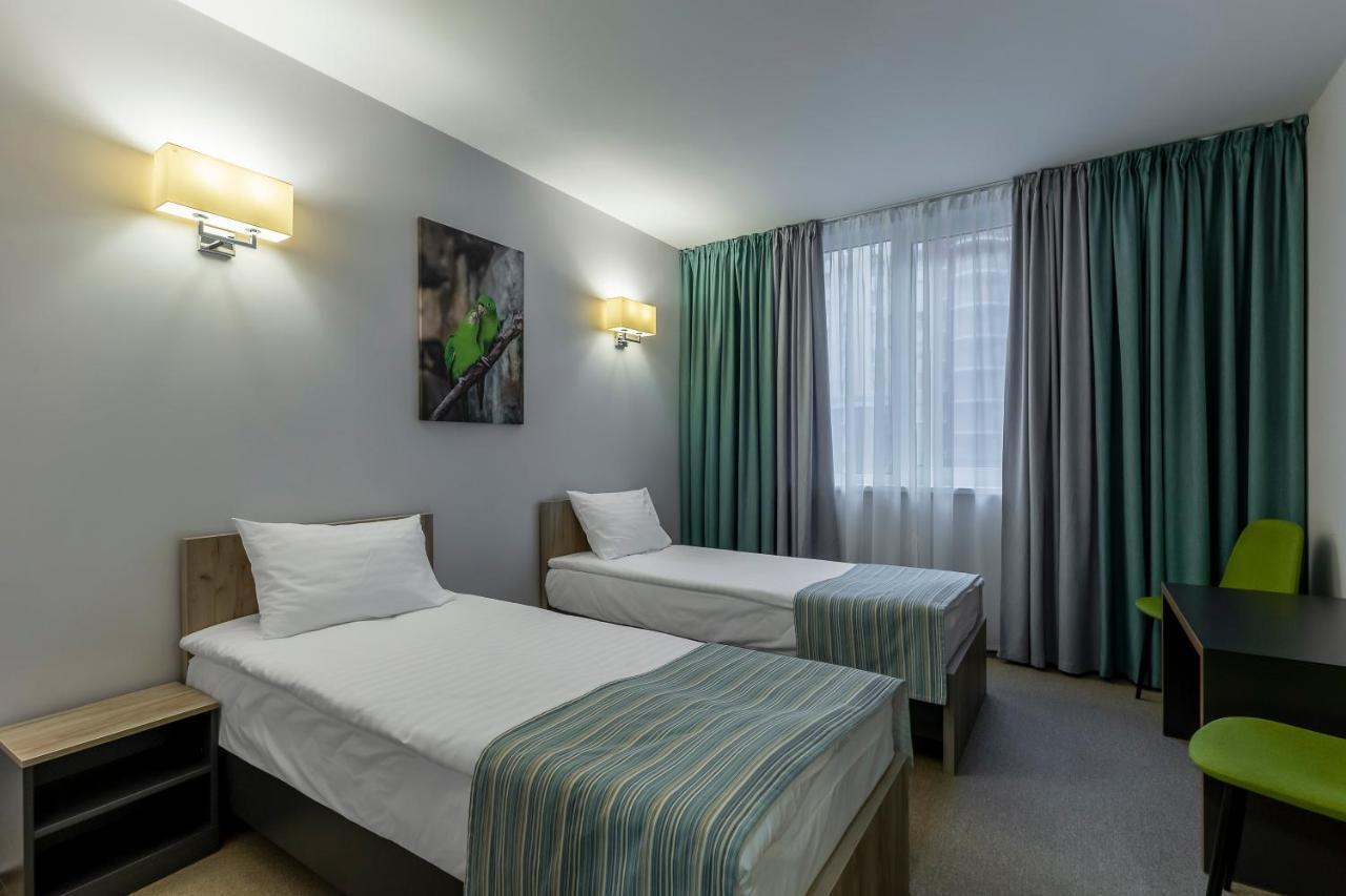 Favor Sport Hotel Kiev Buitenkant foto